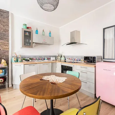 Sainte Claire Vintage - Welkeys Apartamento Annecy